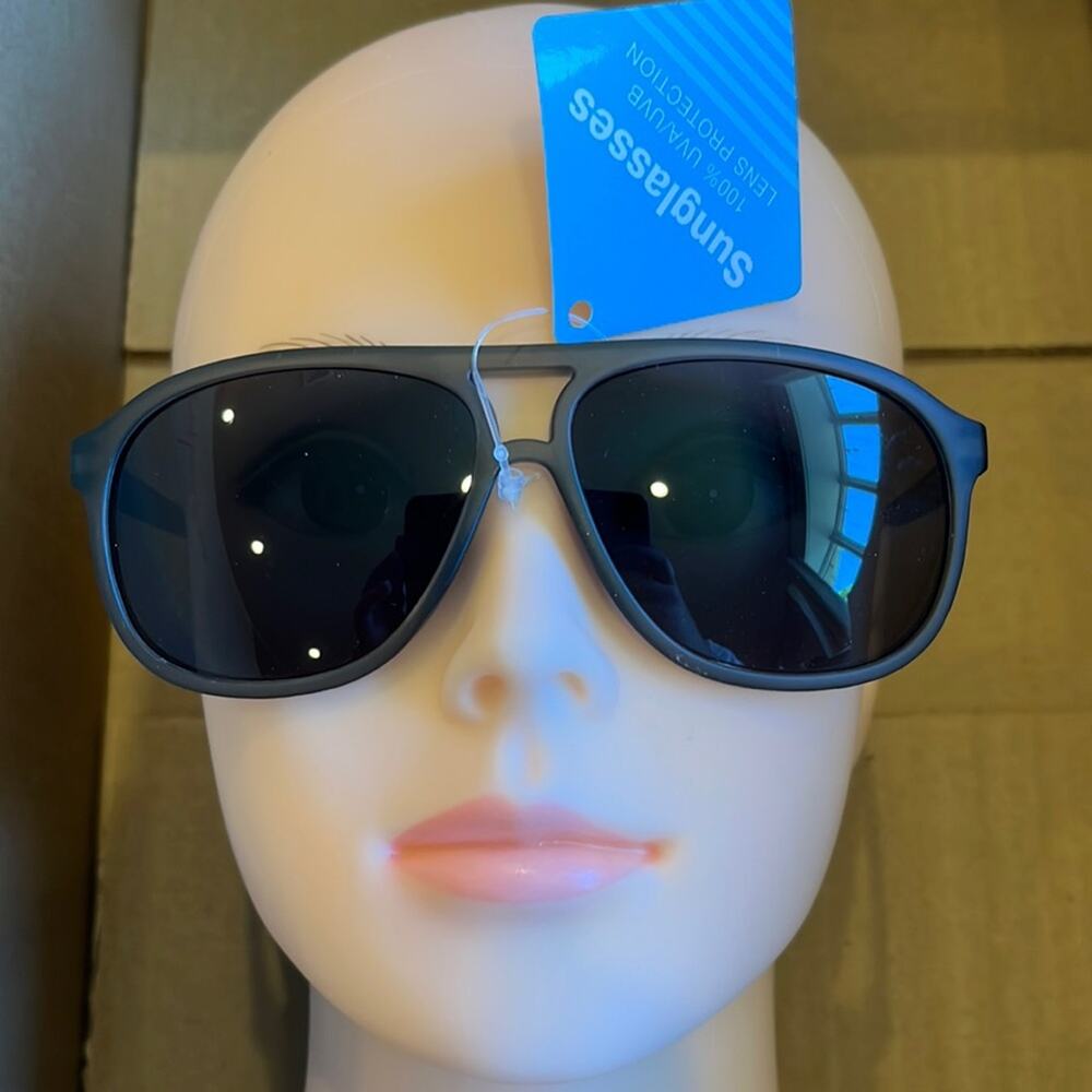 Aviator Sunglasses Black Gray 100% UVA UVB Protection